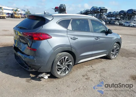2019 Hyundai Tucson Sport z USA, uszkodzony, nr VIN KM8J33AL5KU045058